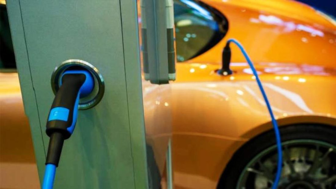 Plan për rimëkëmbjen e Evropës me pika mbushjeje për veturat elektrike