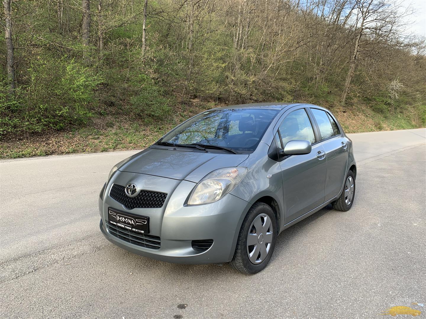 Vetura në shitje Toyota Yaris - Veturaneshitje.com