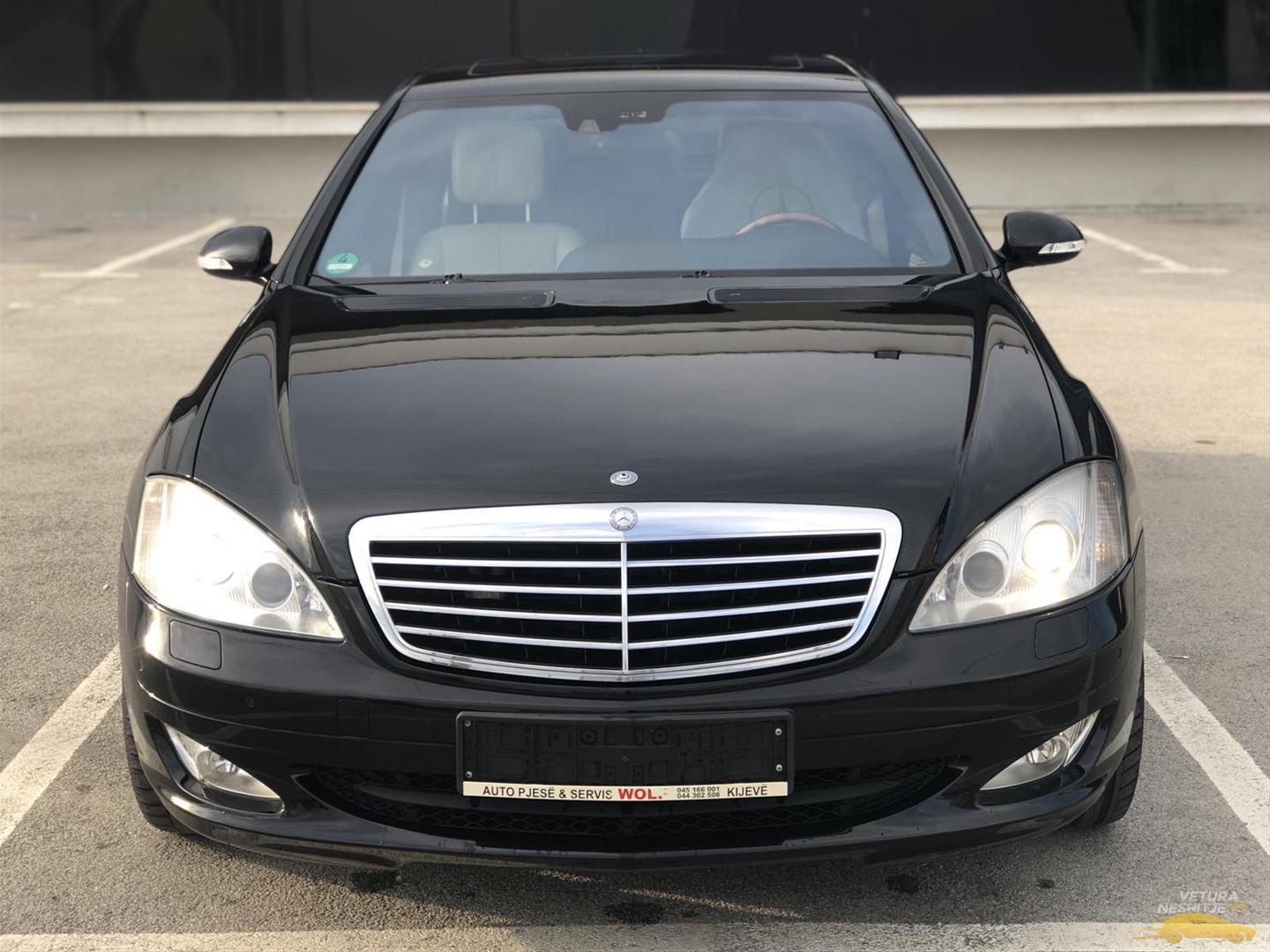 Vetura në shitje MercedesBenz S 320