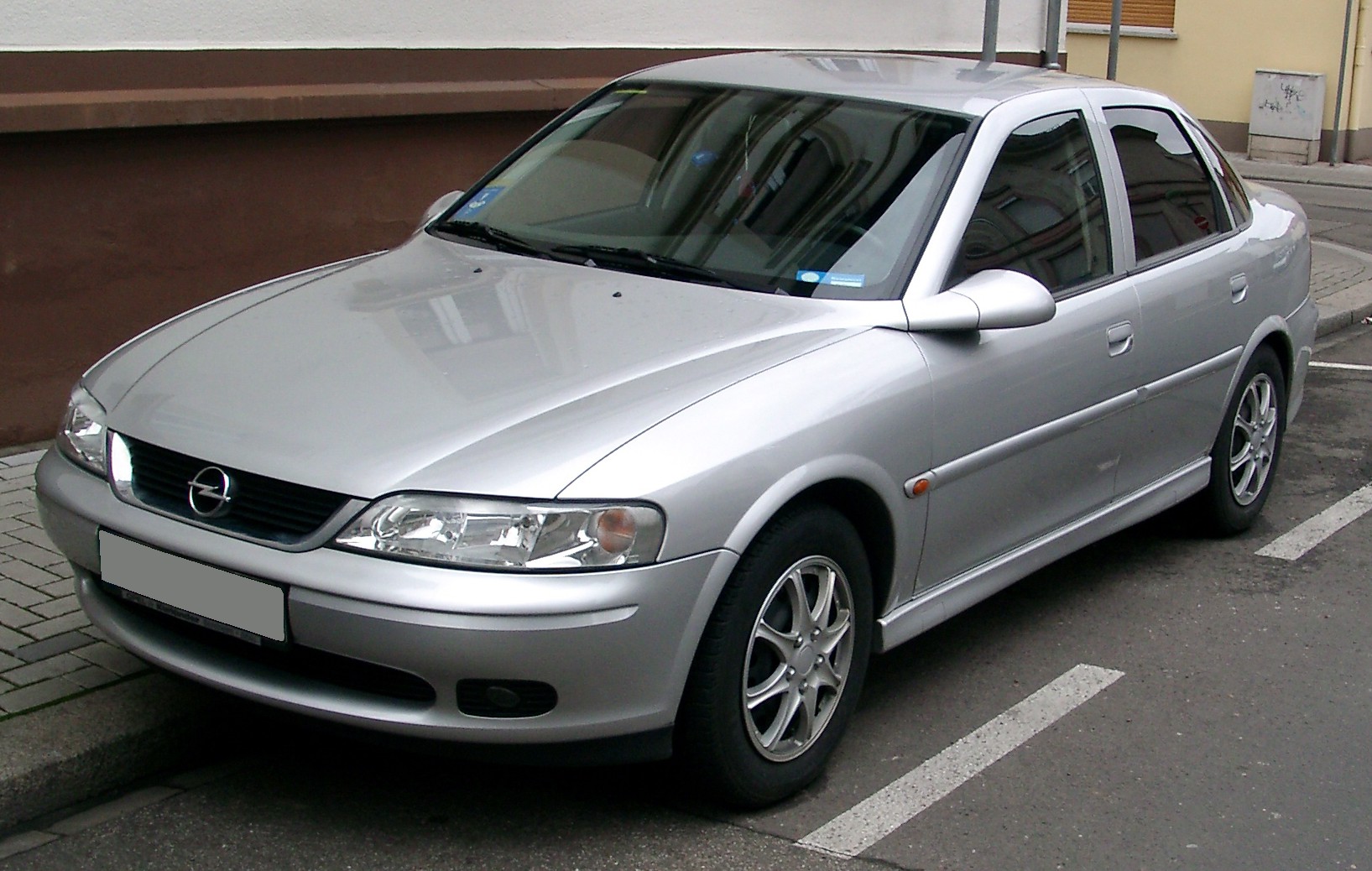Pyetje rreth RPM ne Opel Vectra B 2.0 DTI 16V 1998