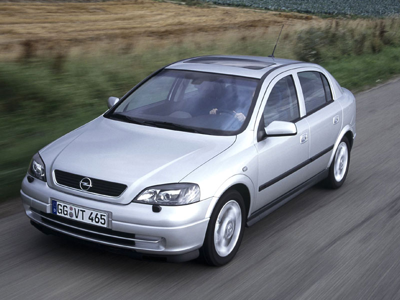 Opel aster G pom qet tym te zi