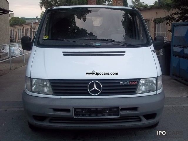 A ja vlen me ble Mercedes-Benz Vito 108 CDI 2001-2002