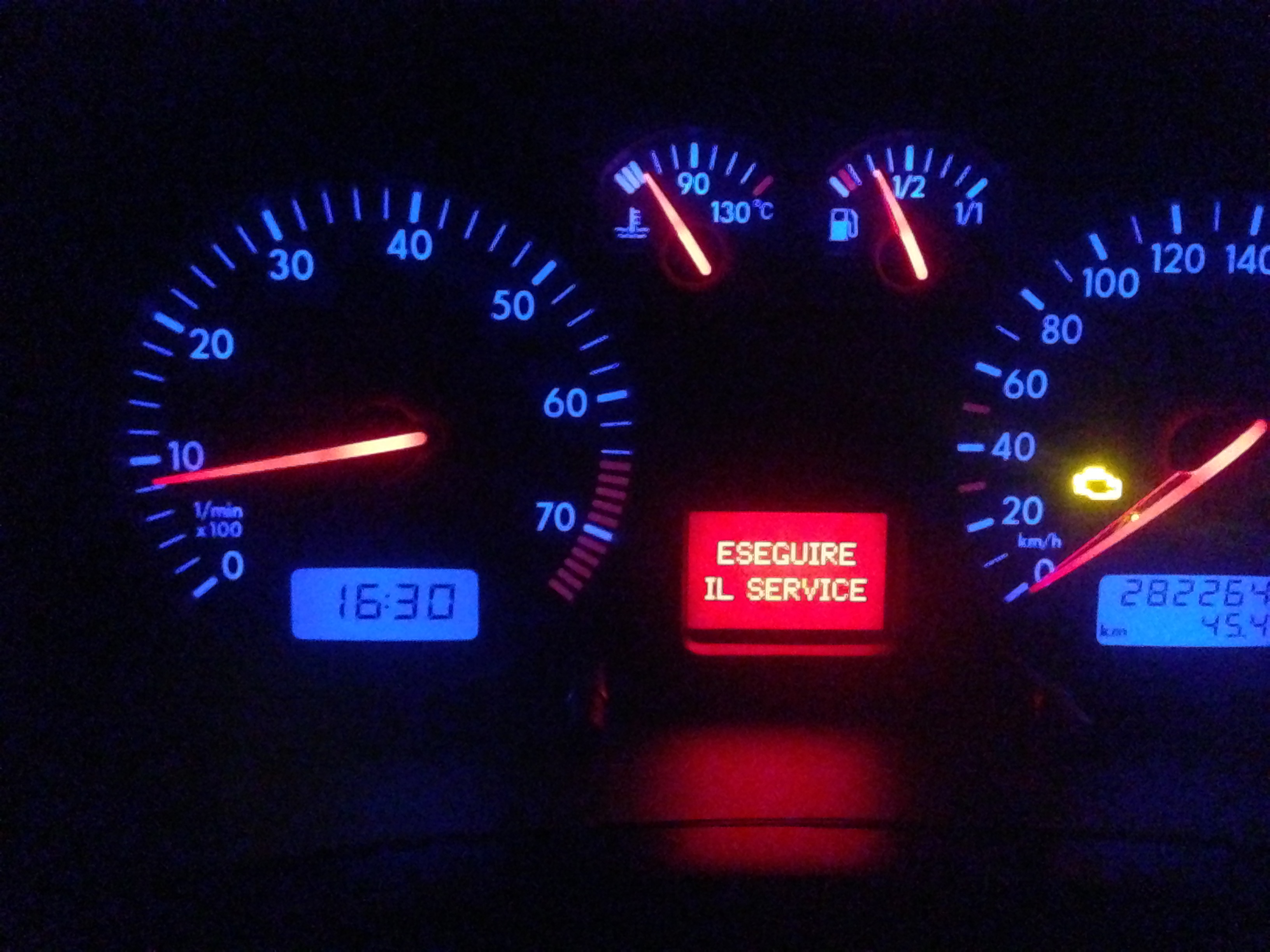 Warning ne Golf IV