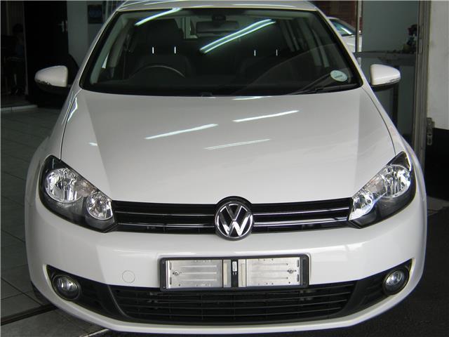 A ja vlene Golf 6 1.2 TSI 2011 manual?